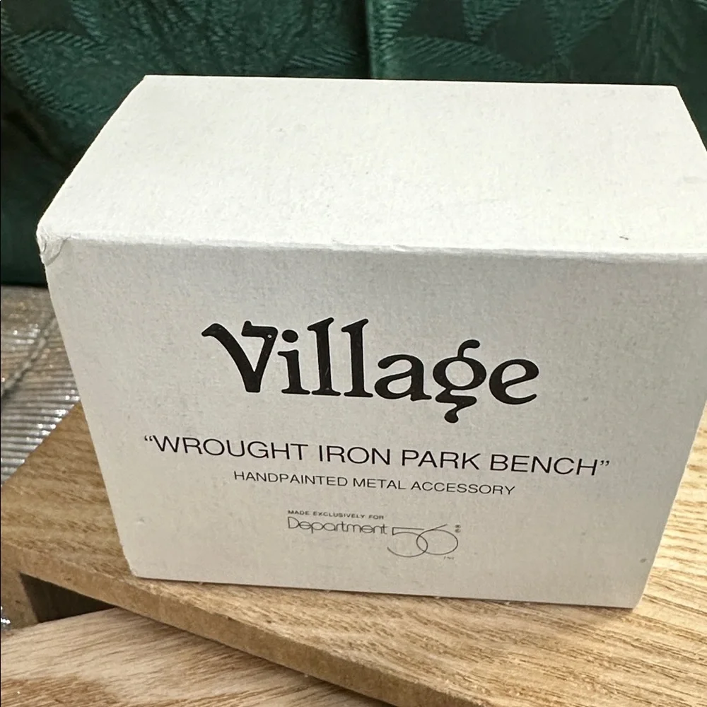 Department‎ 56 Village Wrought Iron Park Bench Handpainted Metal